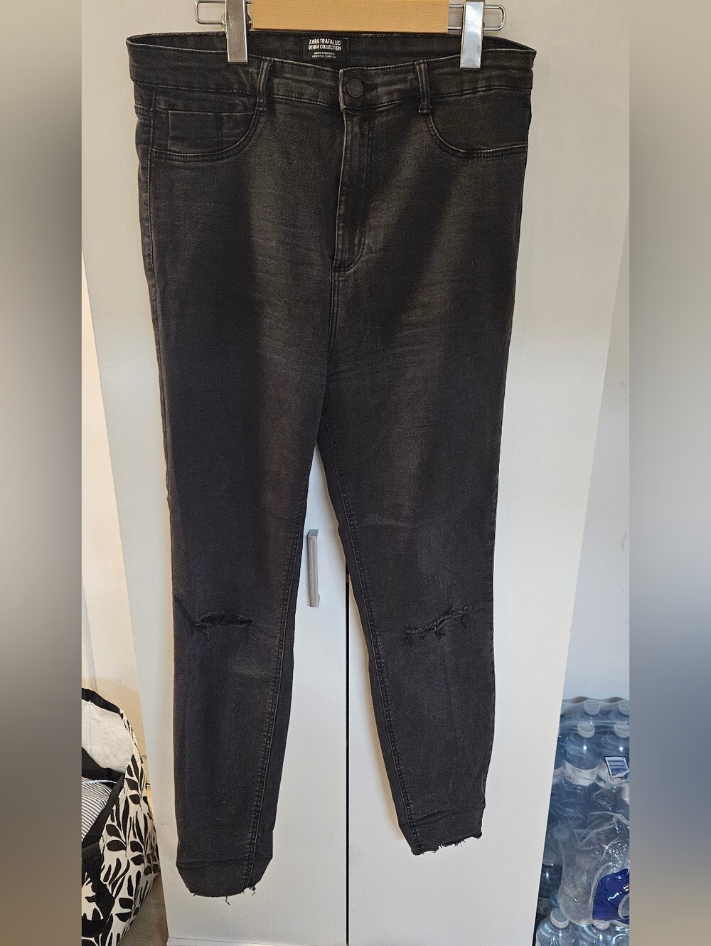 Zara Black Skinny High-Rise Jeans